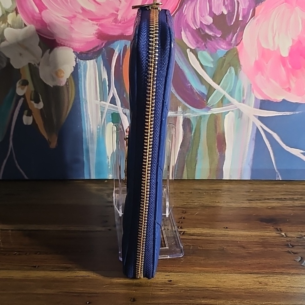 Michael Kors Blue Quilted Wallet - Picture 3 of 8